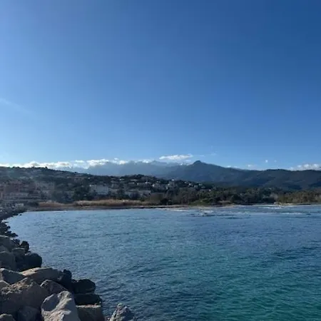 De Charme Vue *